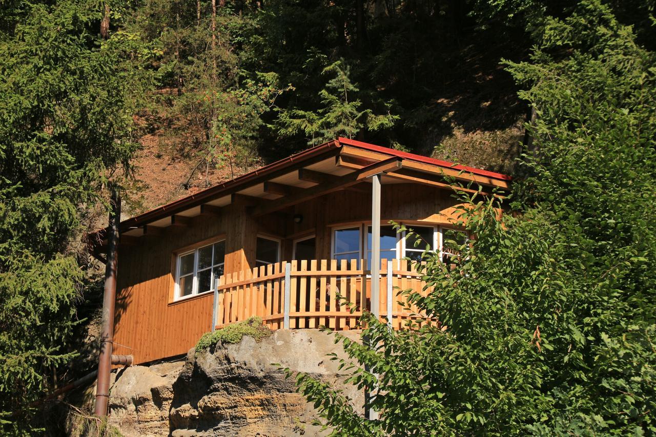 Malbenka - Chata Na Skale Pod Hradem Kokorin Dış mekan fotoğraf